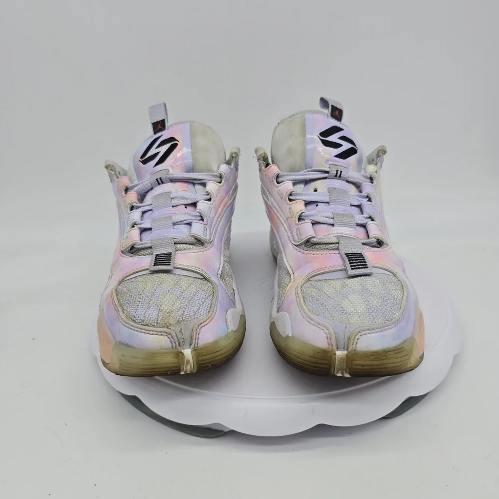 Jordan Shoe Youth 6.5 Women 8 Luka 2 GS ‘Nebula’ DZ3498-005 Sneakers